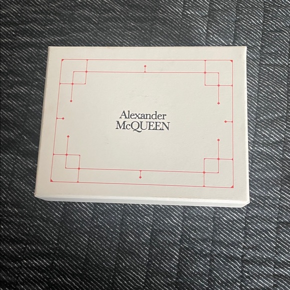 Alexander McQueen Silver Pendant Necklace - Picture 4 of 7